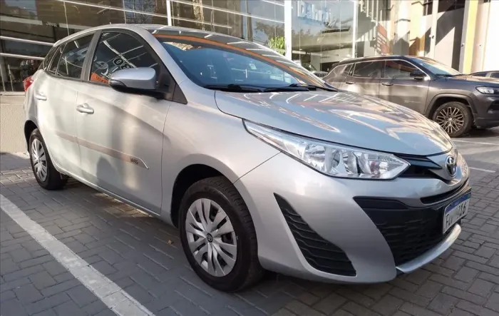 Toyota Yaris XL 1.3 Flex 16V 5P Aut. 2021