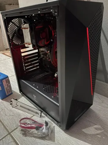 PC Gamer Pré Montado - Só adicionar RAM, Placa de Vídeo e SSD