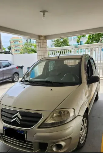 Citroen C3 GLX 1.4/ GLX Sonora 1.4 Flex 8V 5P 2011