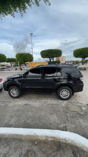 Toyota Hilux SW4 SRV D4-d 4X4 3.0 TDI Dies. AUT 2012