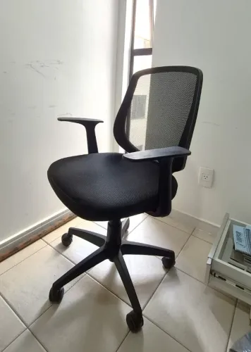 Cadeira de Escritório Giratória Diretor