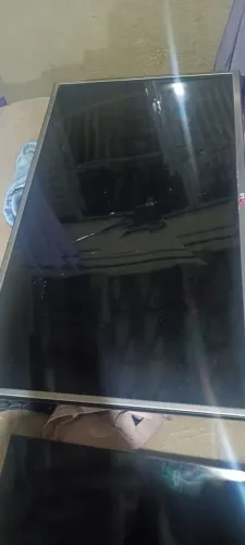 ? TV LG 32" - PARA CONSERTO OU RETIRADA DE PEÇAS
