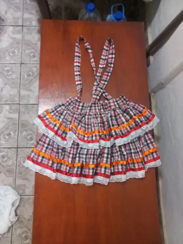 Saia de quadrilha para alugar