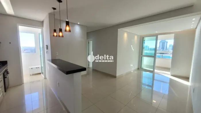 Apartamento com 2 quartos sendo 1 suíte disponível para locação e venda no bairro Santa Mô