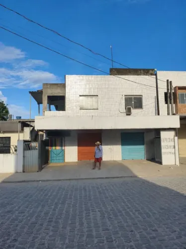Prédio à Venda