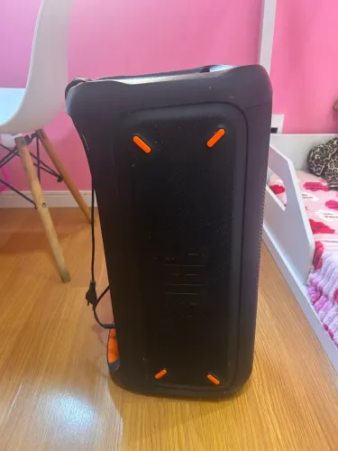 JBL BOMBOX 100