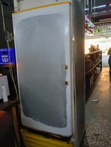 Cervejeira com defeito