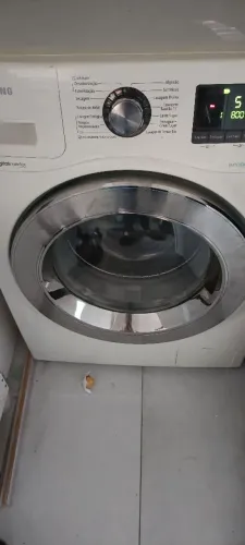Máquina de lavar roupa 