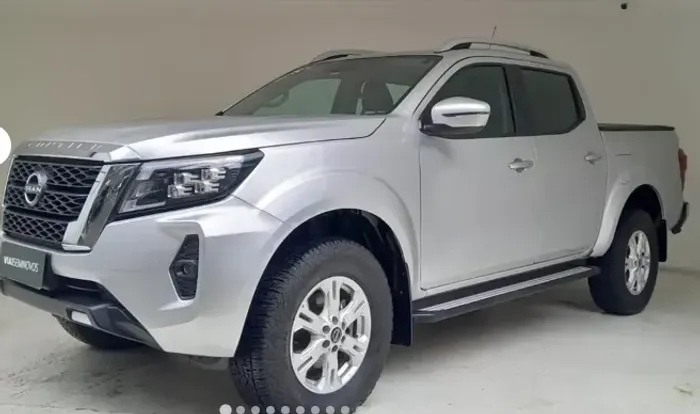 Nissan Frontier XE CD 4X4 2.3 Bi-TB Diesel Aut. 2025