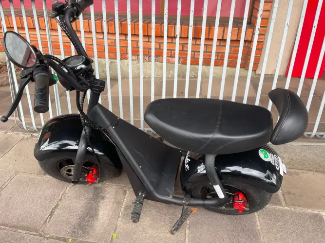 Scooter moto  Eletrica TUI mais 1000w 