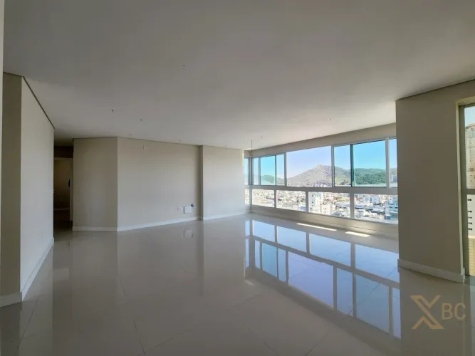 Apartamento 3 Quartos para Venda em Balneário Camboriú, Centro, 3 dormitórios, 3 suítes, 4