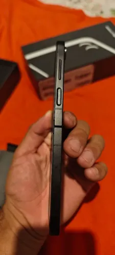 Samsung Galaxy zflip 7 fe