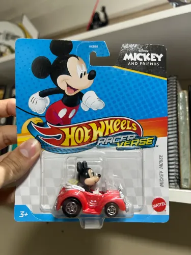 Hot Wheels Mickey Mouse - RacerVerse