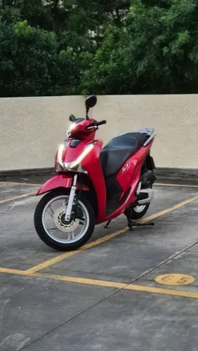 Honda SH150i 2018 - 25 mil km - Revisões na Honda - Pneus e bateria novos