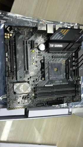 Placa Asus Tuf Gaming B550M-PLUS ( AMD) LEIA A DESCRIÇÃO