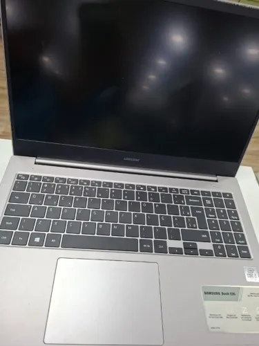 Notebook Samsung E30 i3 10ª geração, 4gb, ssd 120gb