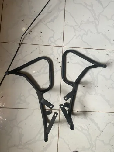 Ferros de proteção Titan 