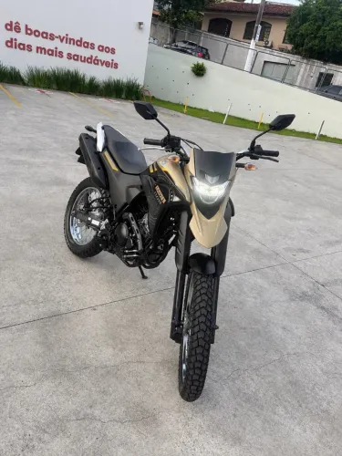 XTZ 250 Lander