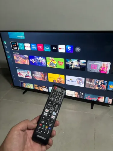 Samsung Smart 43 Tizen | TV Novinha com plástico 