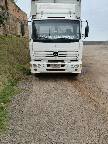 Caminhão 1418
