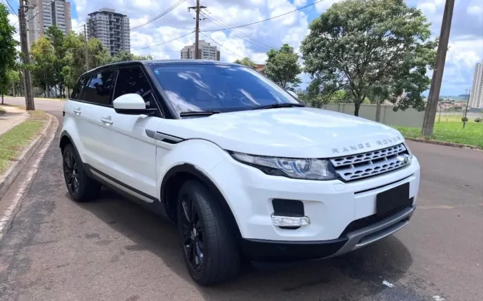 Land Rover Range Rover Evoque Prestigetech 2.2 5P Dies. 2015