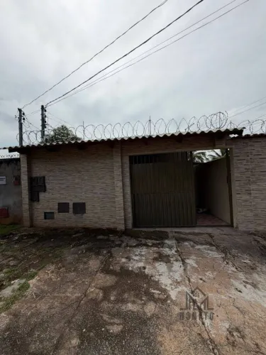 Conjunto com 3 casas no Gentil Meireles ideal para renda | R$ 530 mil