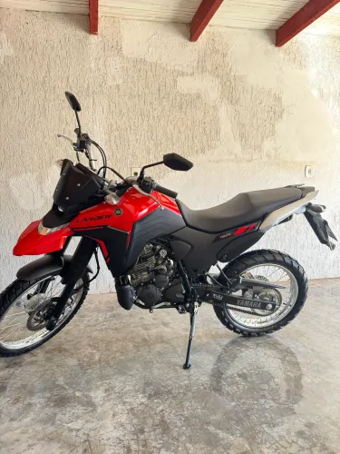 Lander 2025 com 800 kms ! 