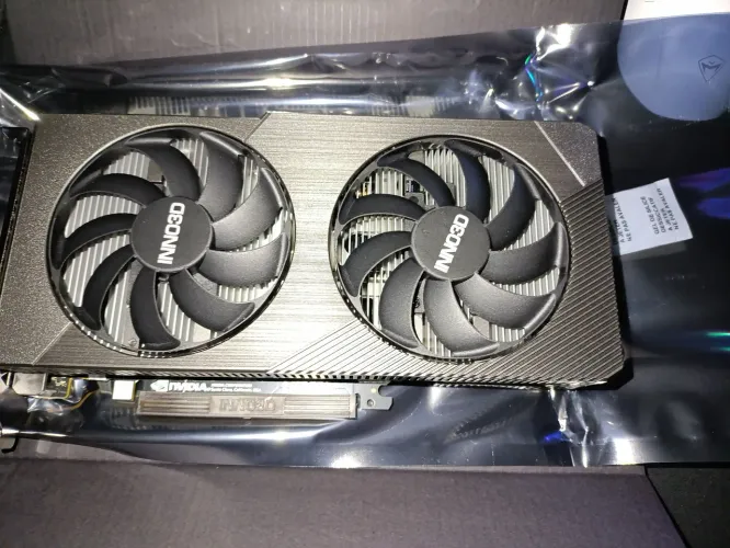 Rtx5050 inno3d 2x oc NVidia