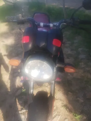 Moto facttor 125 pedal ano 2010