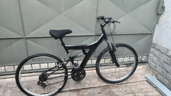 BIKE TRACK&BIKE ARO 26