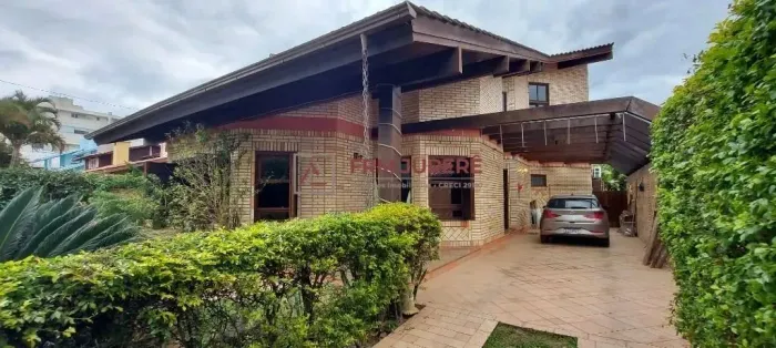 Casa com 7 quartos à venda por R$ 5.000.000 - Jurerê - Florianópolis/SC