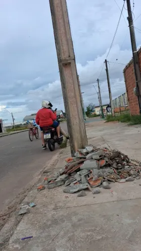 Vendo casa no miracema 2, quitada, murada em fase de acabamento.