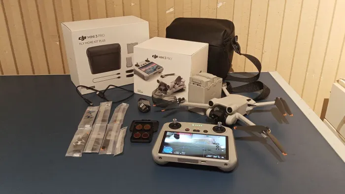 Drone DJI MINI 3 PRO FLY MORE COMPLETO