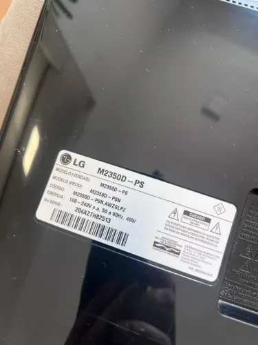 TV Monitor LED LCD 23" modelo M2350D