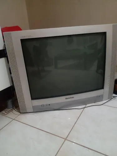 Tv usada de tubo 29