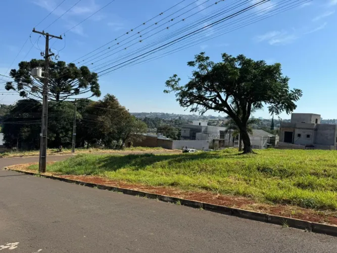 Terreno à venda 495 m²,de esquina no Jardim América