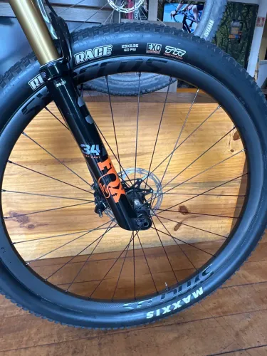 Roda Syncros Silverton 1.0 R$7.000,00
