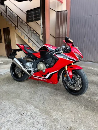 CBR 1000RR 2018