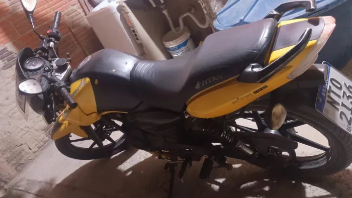 Moto pra correria do dia a dia