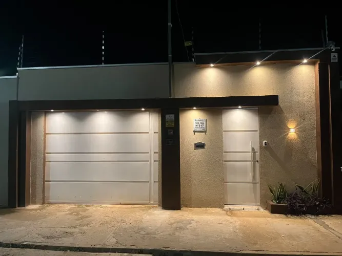 Àvista ou ágio com 2 quartos 1 suíte energia solar poço artesiano,Bairro Vale do Sol.