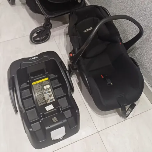 Bebê conforto Kiddo Casulo com Base