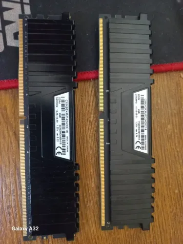 Vendo 2 Memórias DDR4