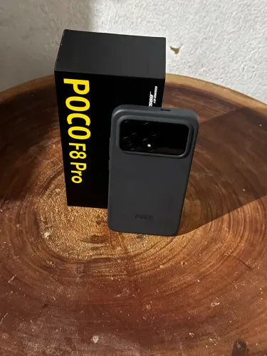 Vendo Poco F8 pro 512gb 12 Gb ram