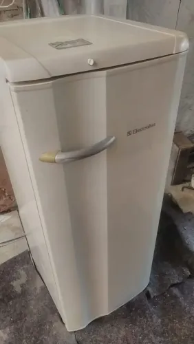 GELADEIRA ELETROLUX 
