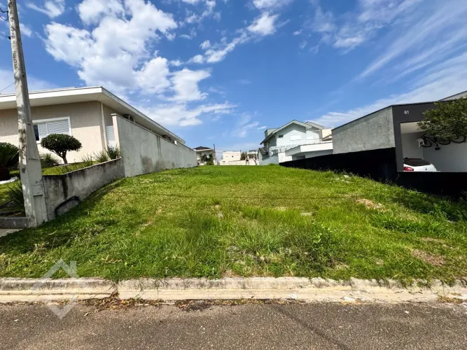 Terreno à Venda no Condomínio Terras do Vale em Caçapava - SP
