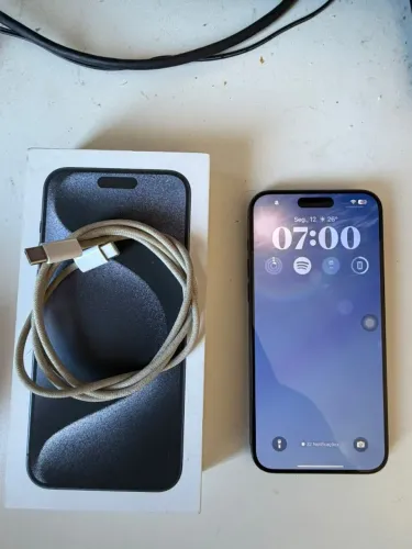 iPhone 15 pro max 256gb