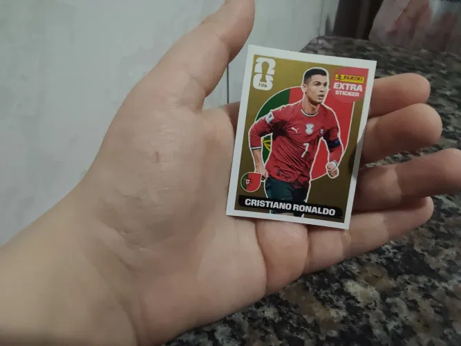 Figurinha Legend Cristiano Ronaldo Ouro
