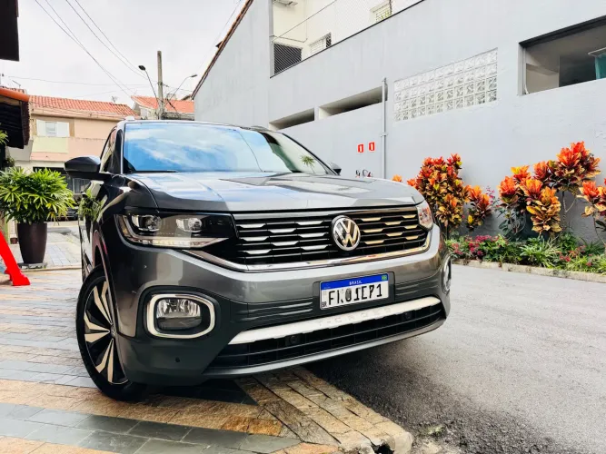 Volkswagen T-Cross Highline 1.4 TSI Flex 16V 5P AUT 2021