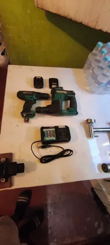 Kit parrafusadeira e martelete 12 v