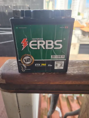 BATERIA 7Ah 5 meses de uso